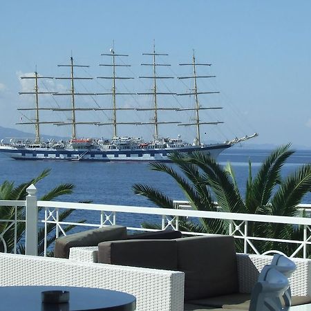 Hotel Grand Saranda Exterior photo